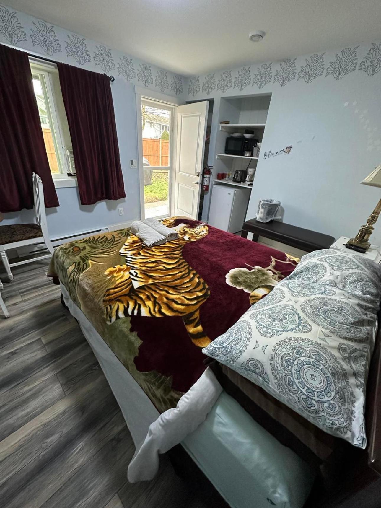 Guest Suite - Private Retreat - J-1 أبوتسفورد المظهر الخارجي الصورة